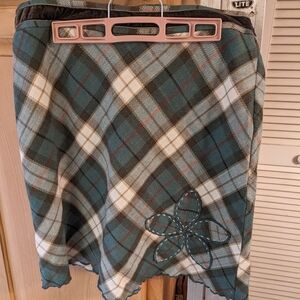 Plaid lined vintage skirt